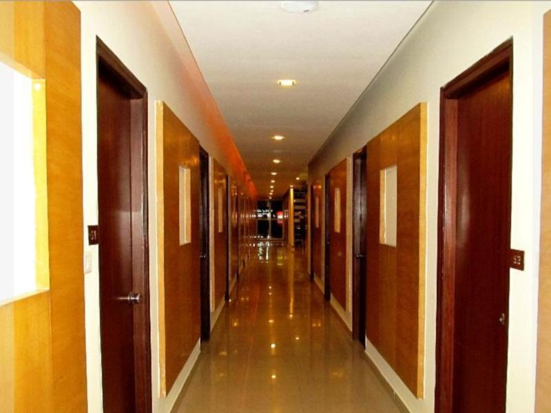V2C Vintage Hotel Hyderabad Luaran gambar
