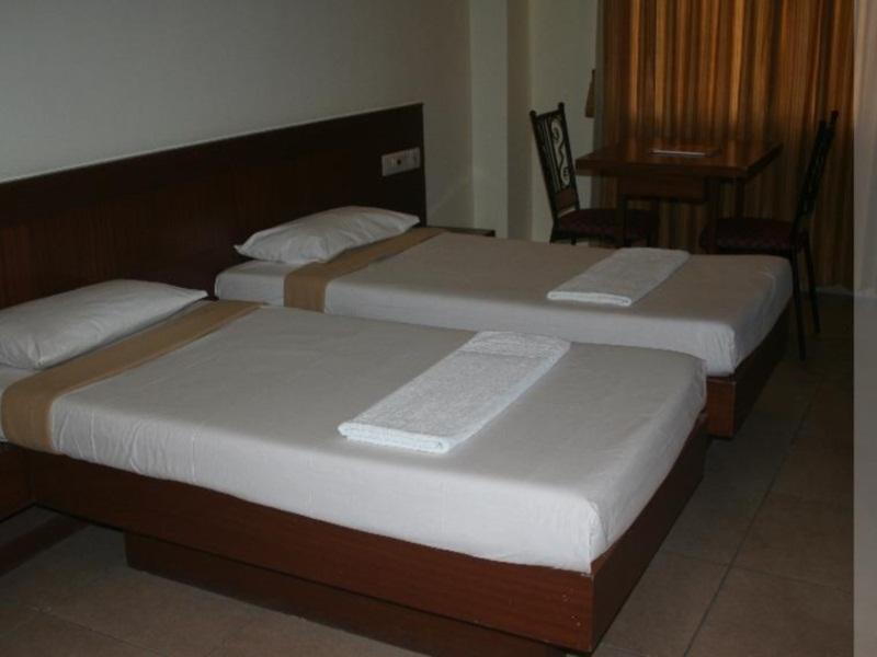 V2C Vintage Hotel Hyderabad Luaran gambar
